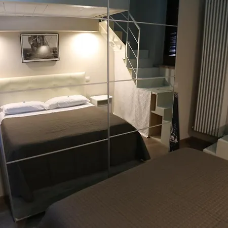 Torre Paola Dimora Romantica Apartment *