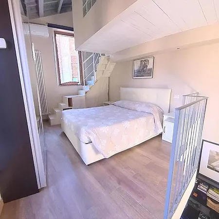 Lägenhet Torre Paola Dimora Romantica *