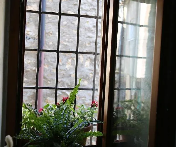 Torre Paola Dimora Romantica * Acquasparta