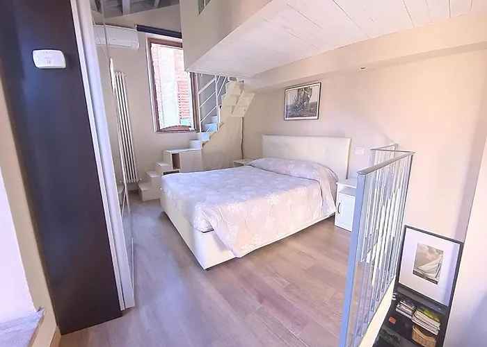 Apartmán Torre Paola Dimora Romantica *