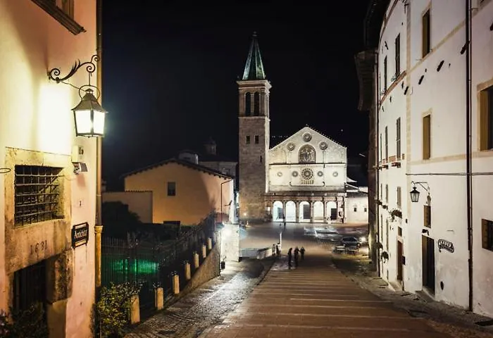 Apartmán Torre Paola Dimora Romantica *